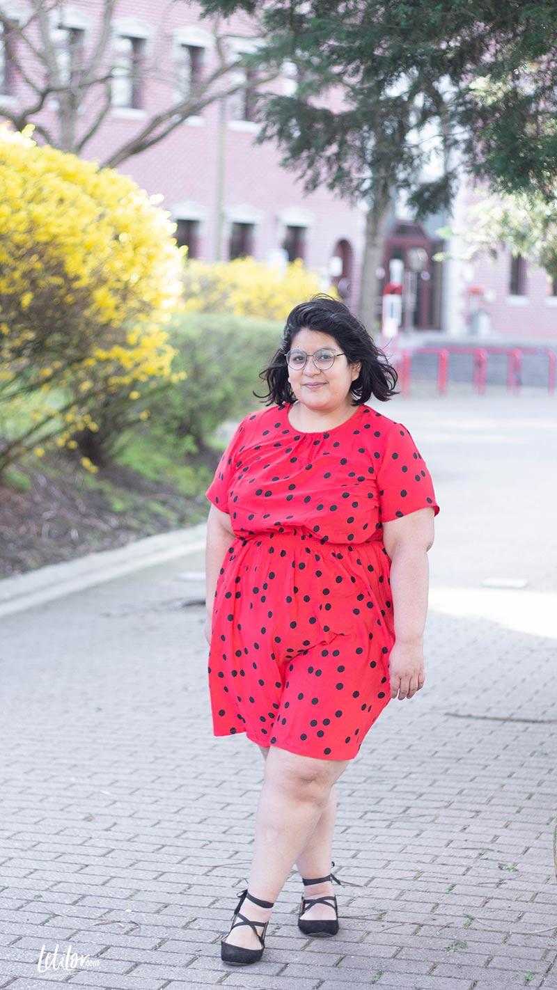 Robe grande taille chic rouge à pois
